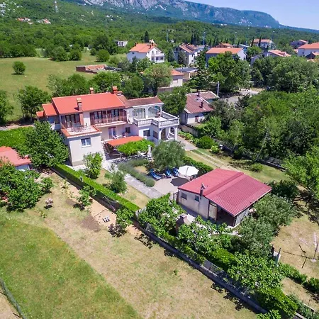 Apartman In 33528
