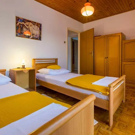 In 33528 Apartman Tribalj
