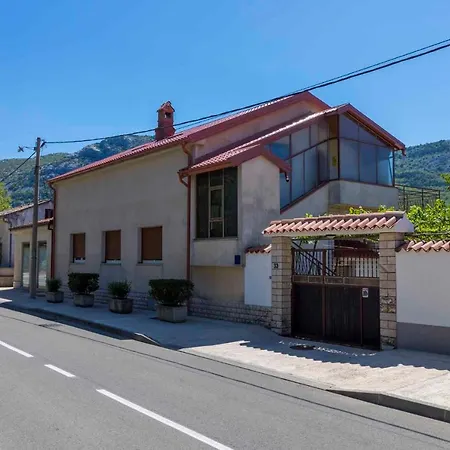 Apartman In 33528 *